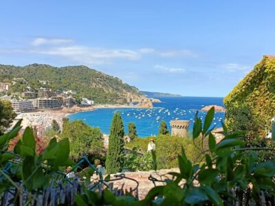Iris (50) uit B&B Vol Liefde 2026: haar Soulfarm in Catalonië