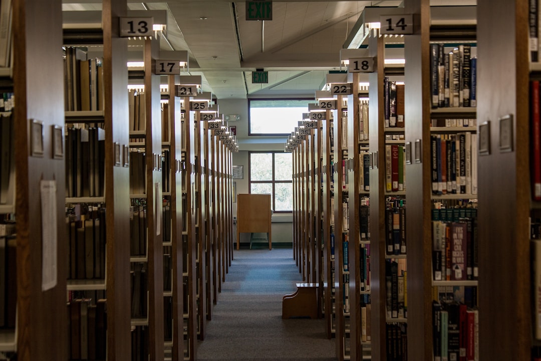 Schrijver boeken bureau